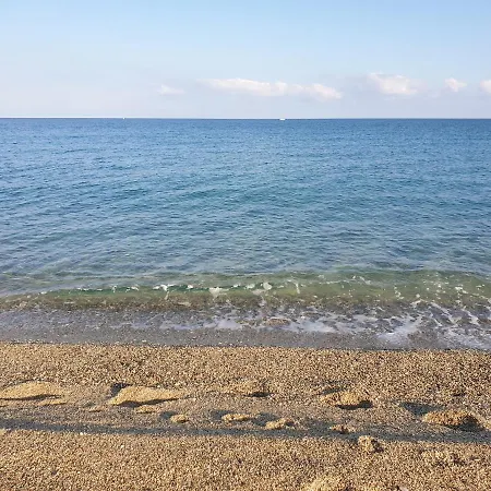 Le Rondinelle Vacanze アパート *